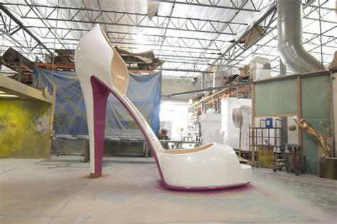 giant shoe replica|big giant sculpture props.